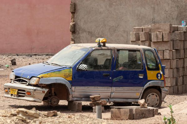 Car for spare parts