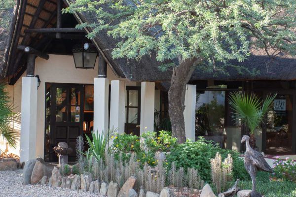 Emmanuel Wilderness lodge (recommended)