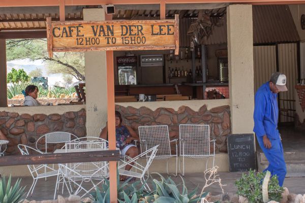 Café van der Lee (Dutch name)